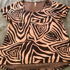 L LuLaRoe Classic T